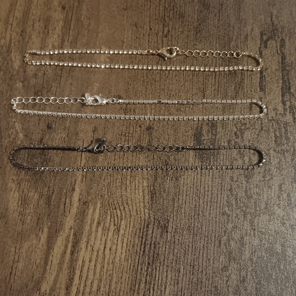 Set Of 3 Anklets - Picture 2 of 2